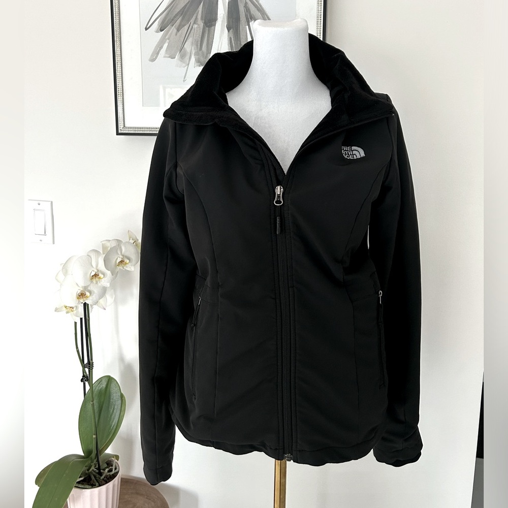 The North Face Jacket (Fleece inside ) Black.